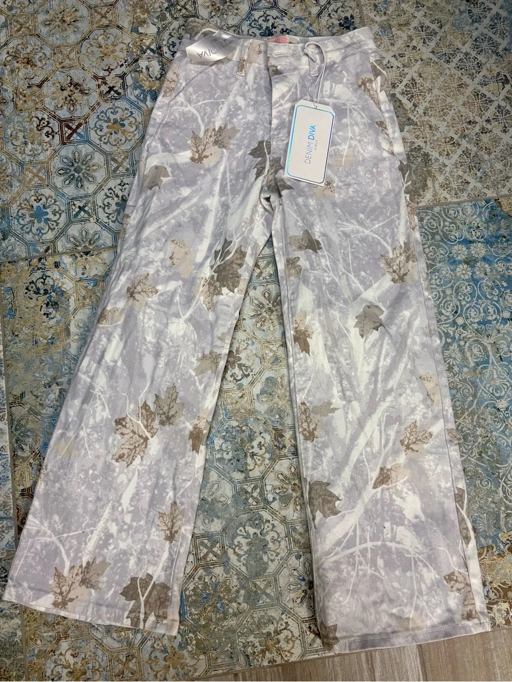 Kids Light Gray Floral Wide-Leg Jeans